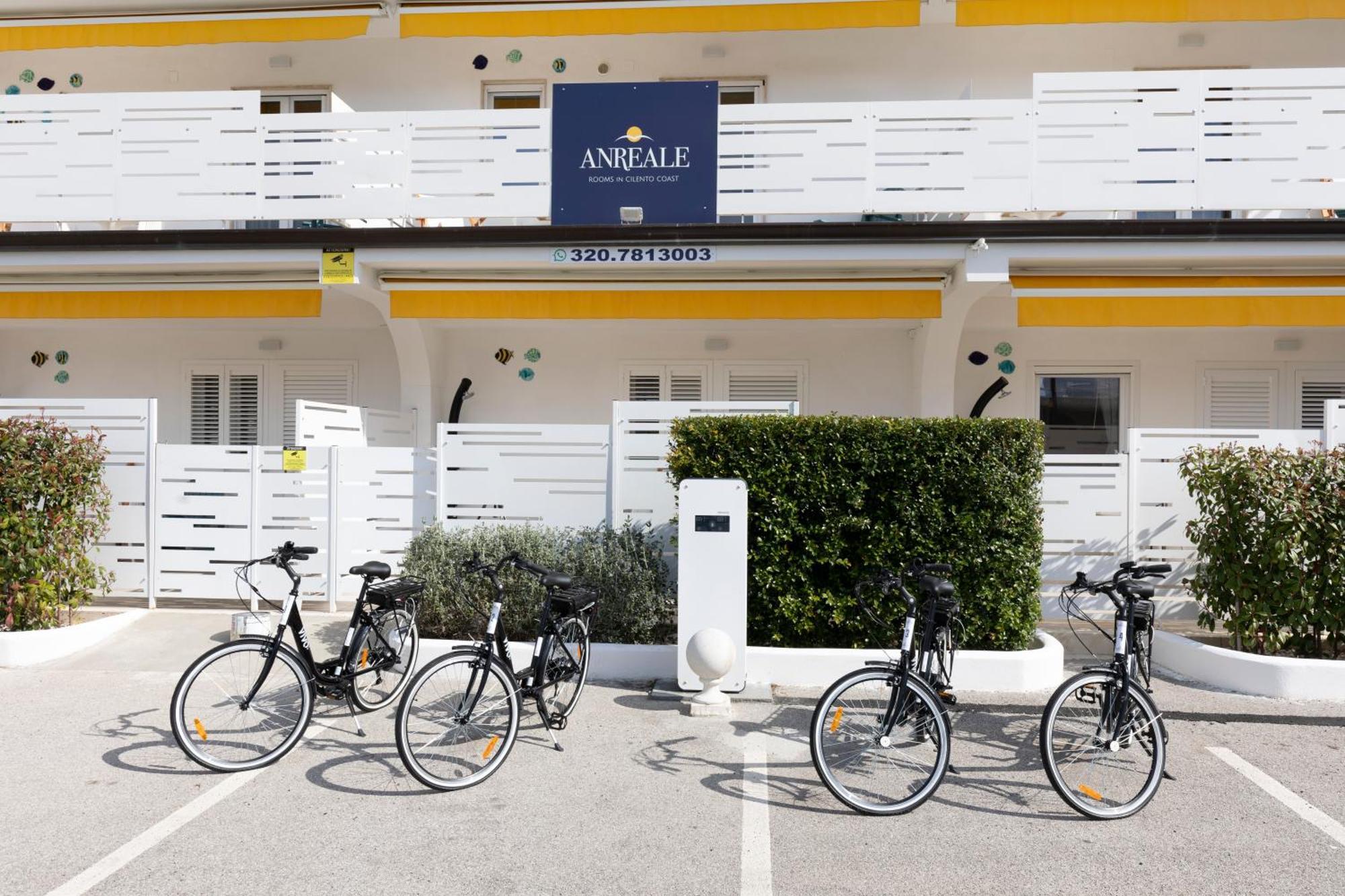 Anreale Rooms Paestum Luaran gambar